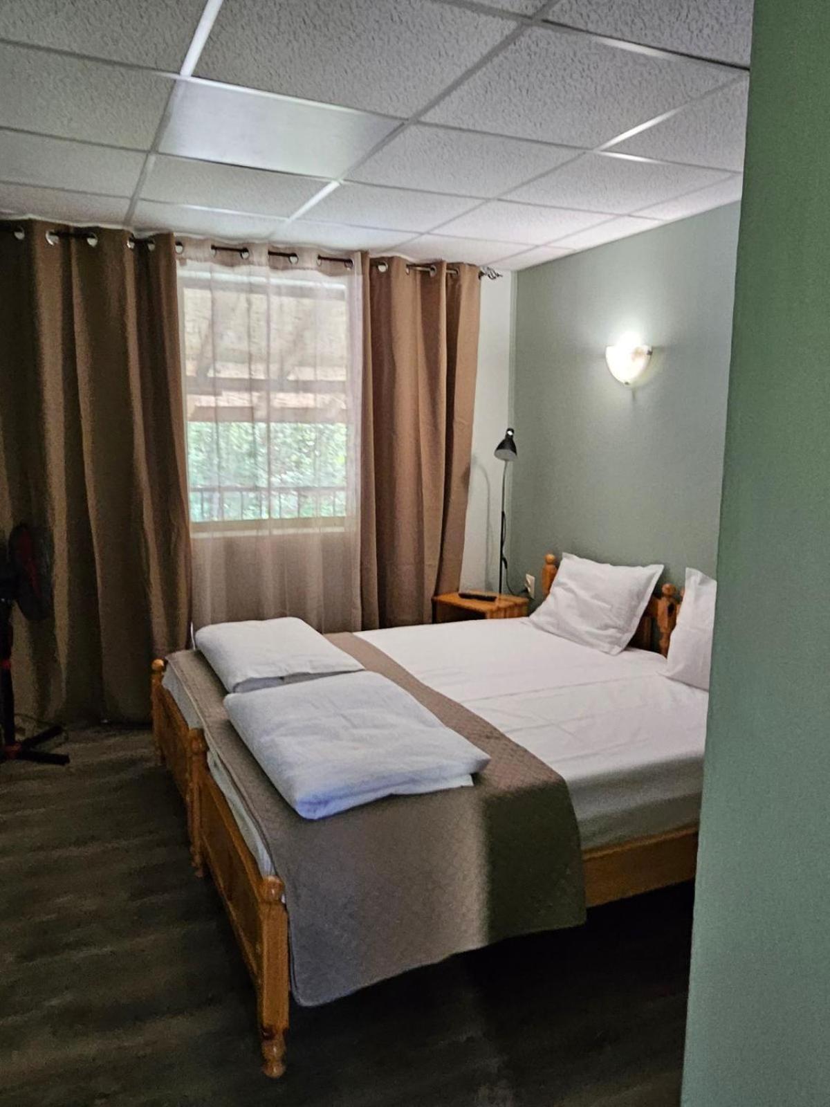 Orehite-Family Hotel ,Food & Pool Bozhichen Экстерьер фото